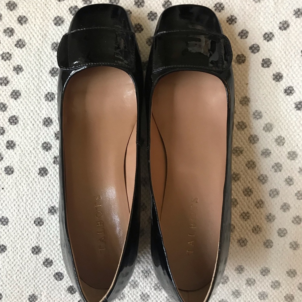 Talbots black patent square heels 8B